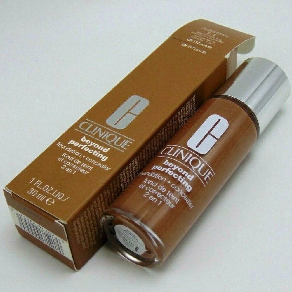 CLINIQUE BEYOND PERFECTING Foundation + Concealer CN 117 ( new)